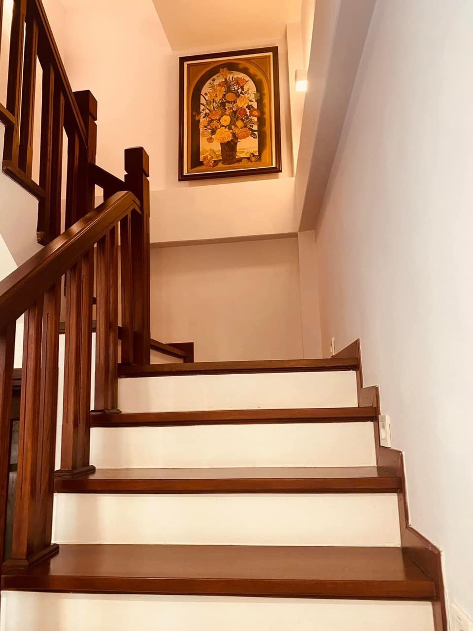 Nhà phố Đào Duy Từ, quận Hoàn Kiếm 20m² giá 5.68 tỷ - Sổ đỏ chính chủ, an ninh tốt!