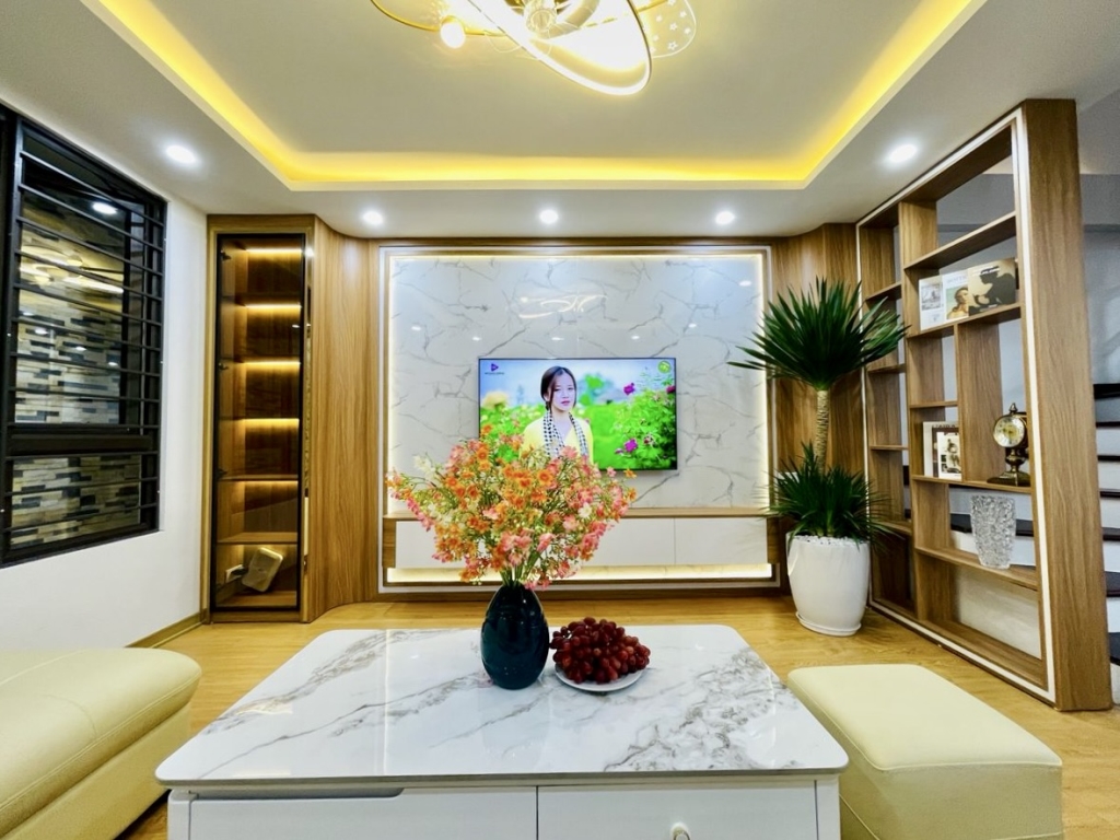 Bán nhà Khương Trung, Thanh Xuân 35m² giá 9.85 tỷ - Thiết kế tối ưu, 4 phòng ngủ