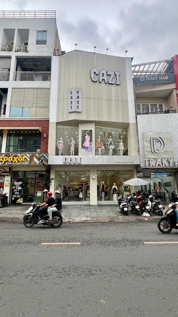 Nhà Mặt Tiền Đường Sư Vạn Hạnh Quận 10 480m² giá 120 triệu - Vị trí đắc địa cho kinh doanh