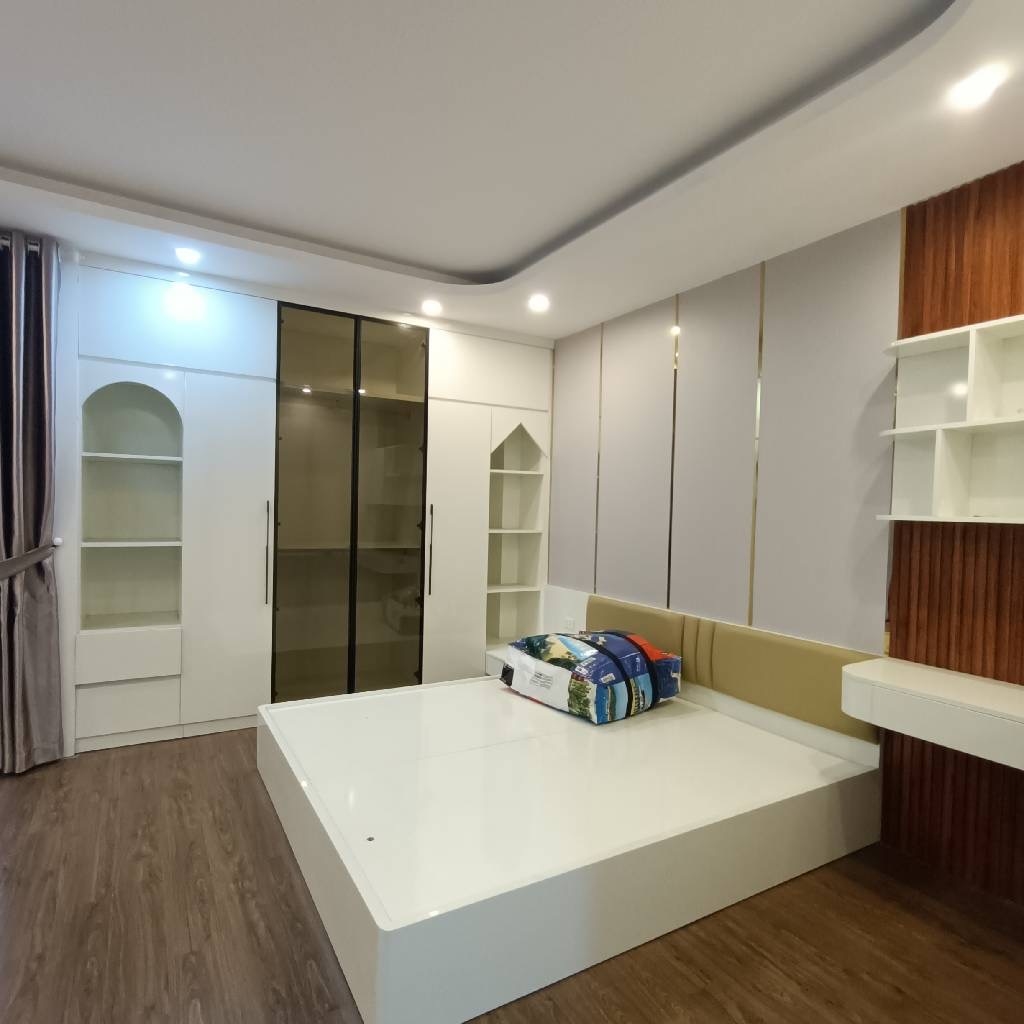 Nhà 3 tầng Khương Trung 25m² giá chỉ 2 tỷ - Mới hoàn thiện, sẵn ở ngay!