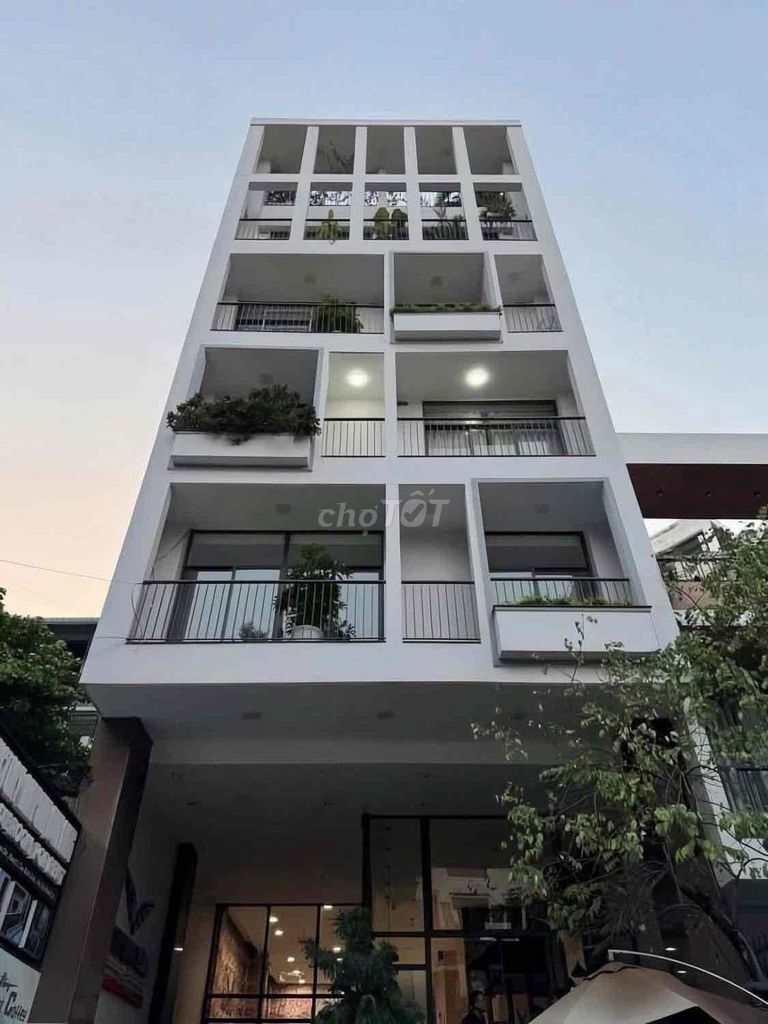 Căn hộ 2PN Đường Hai Bà Trưng 65m² giá 14 triệu - Không gian rộng rãi, đầy đủ nội thất!