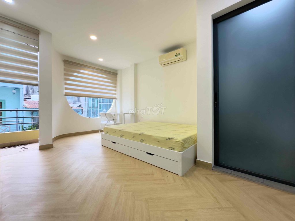 Căn hộ CMT8 Quận 10 32m² giá 7.2 triệu - Sẵn sàng vào ở!