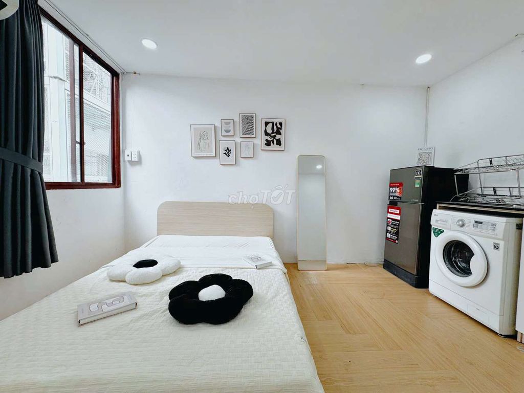 Studio cho thuê đường C1, Phường 13, Tân Bình 20m² - Full nội thất tiện nghi, máy giặt riêng!