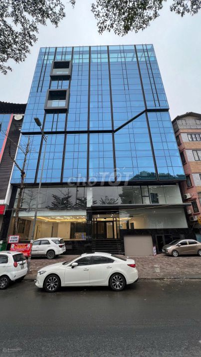 Cho thuê mặt tiền đường Nguyễn Xí, Quận Bình Thạnh, diện tích 1200m² giá 125 triệu - Vị trí đắc địa cho kinh doanh!