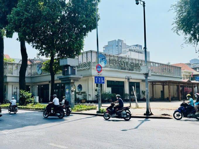 Cho thuê mặt tiền Phùng Khắc Khoan, Quận 1, 2.450m² - Kinh doanh đa ngành ngay vị trí đắc địa!