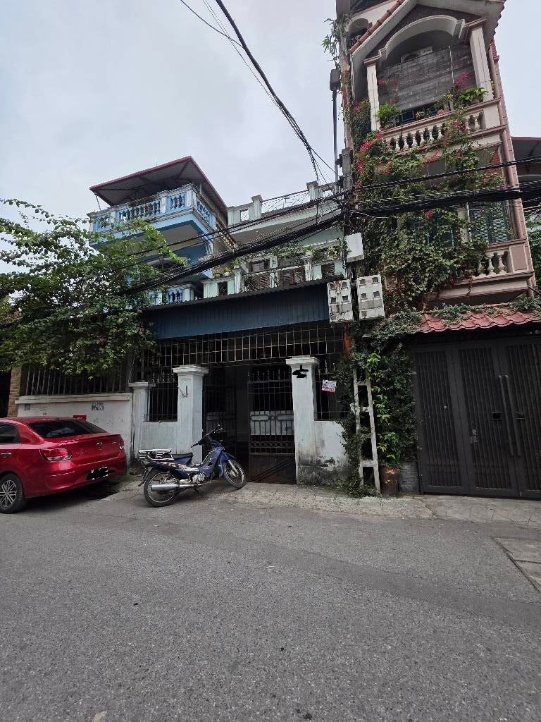 Bán nhà Tân Thụy Long Biên 105m² giá 21 tỷ - Sẵn sàng giao dịch ngay!