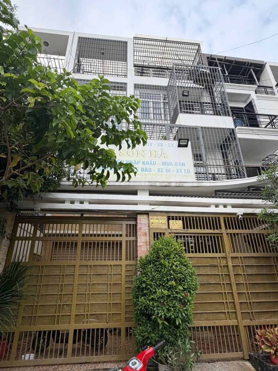 Nhà mặt tiền Vũ Tông Phan, Thủ Đức 131m² giá 45 tỷ - Cơ hội kinh doanh tuyệt vời!