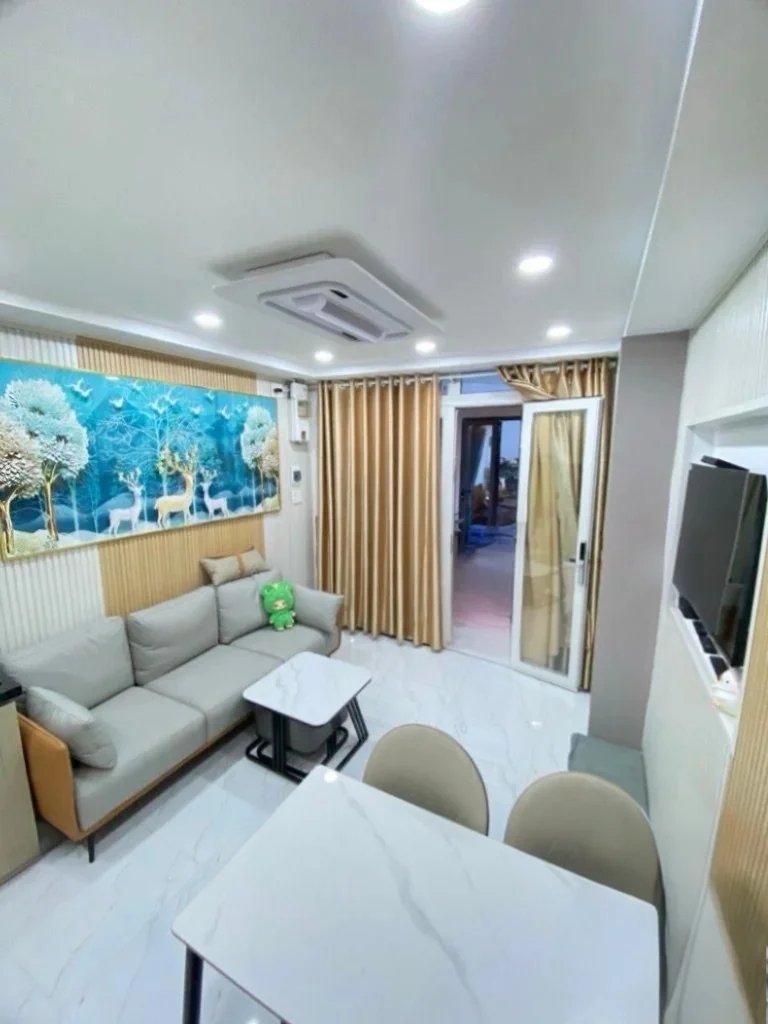 Nhà phố 3 tầng Phường Bàn Cờ, Quận 3, 19m² - Full nội thất, giá 5.15 tỷ!