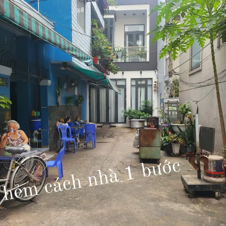 Nhà phố Phan Văn Trị 24.5m² giá 3.93 tỷ - Nhà mới, đầy đủ nội thất, sẵn sàng vào ở!
