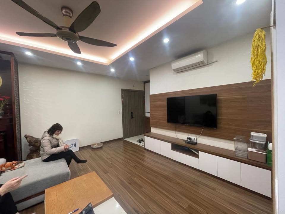 Căn hộ Chung cư Lĩnh Nam Hoàng Mai 102m² giá 8.98 tỷ - Khu vực sầm uất, dân trí cao