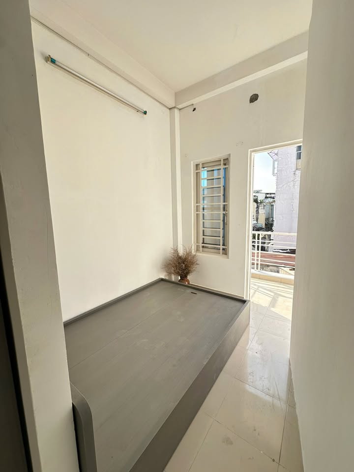 Căn hộ cho thuê đường Phú Lộc, Tân Bình - Nội thất đầy đủ, an ninh tốt!