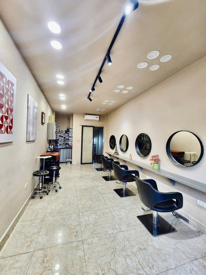 Nhà mặt phố Giảng Võ, quận Ba Đình, 30m² giá 16.9 tỷ - Đầu tư sinh lời ngay!