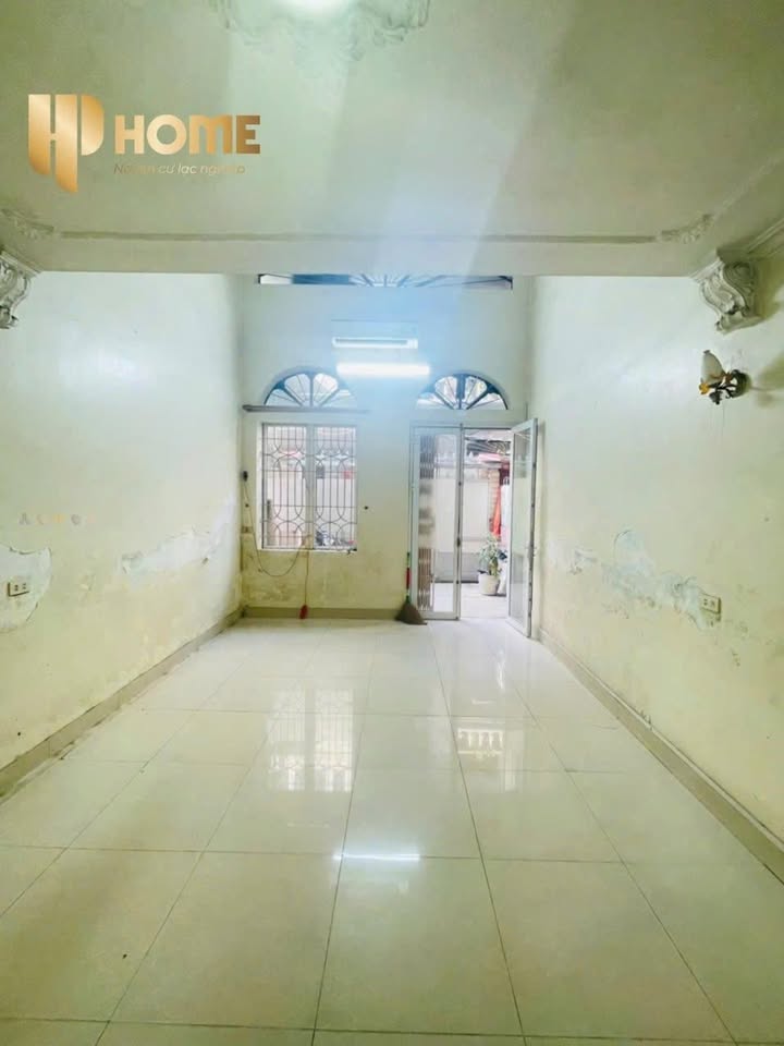 Cho thuê nhà mặt ngõ Lạch Tray Hải Phòng 54m² giá 5 triệu - Phù hợp cho hộ gia đình!