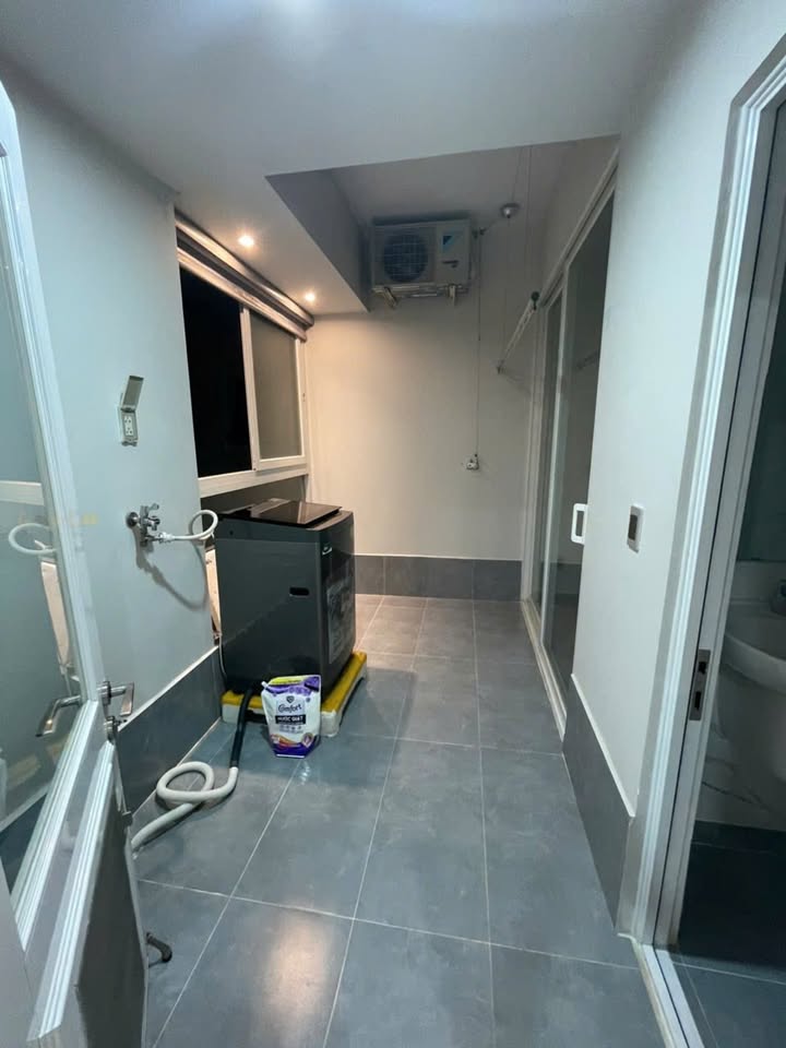 Căn hộ Riverside Residence quận 7 134m² giá 40 triệu - Không gian sống đẳng cấp!