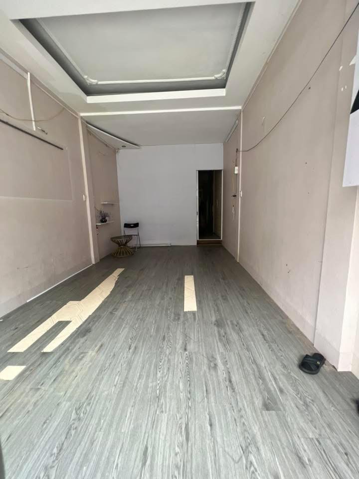 Cho thuê mặt tiền đường Trần Phú Quy Nhơn 45.6m² giá 7 triệu - Địa điểm kinh doanh lý tưởng!