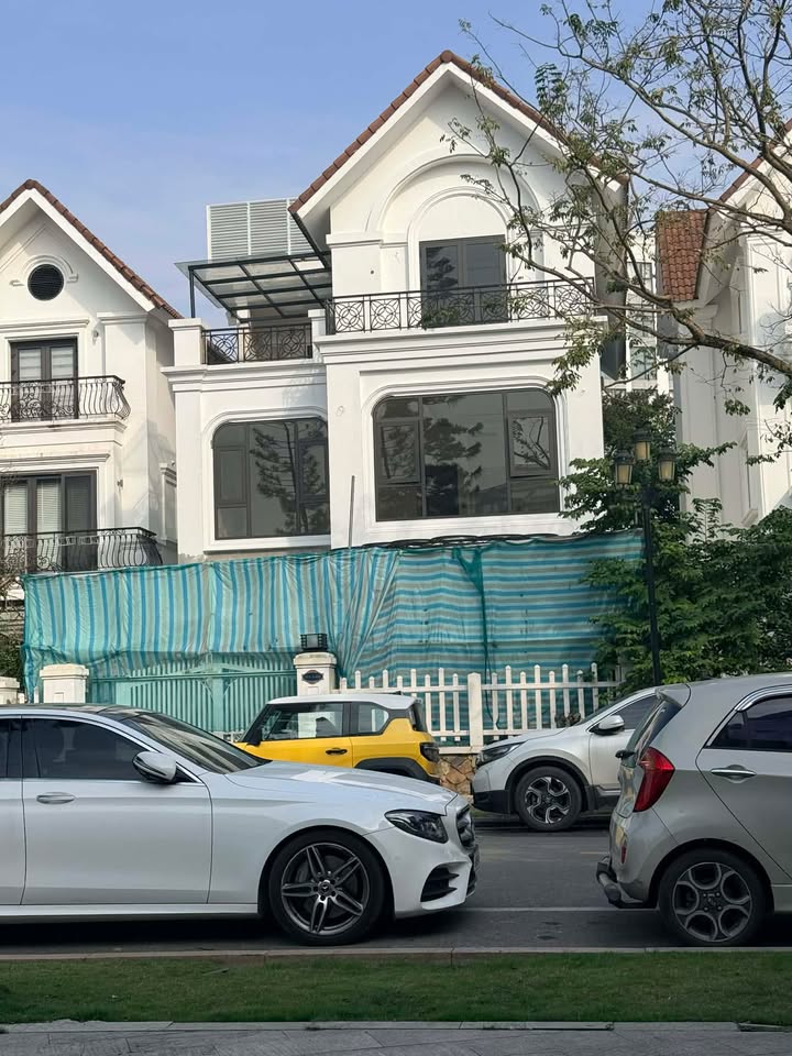 Townhouse Hoa Lan 01 quận Bắc Từ Liêm 250m² - Hoàn thiện nội thất đẹp