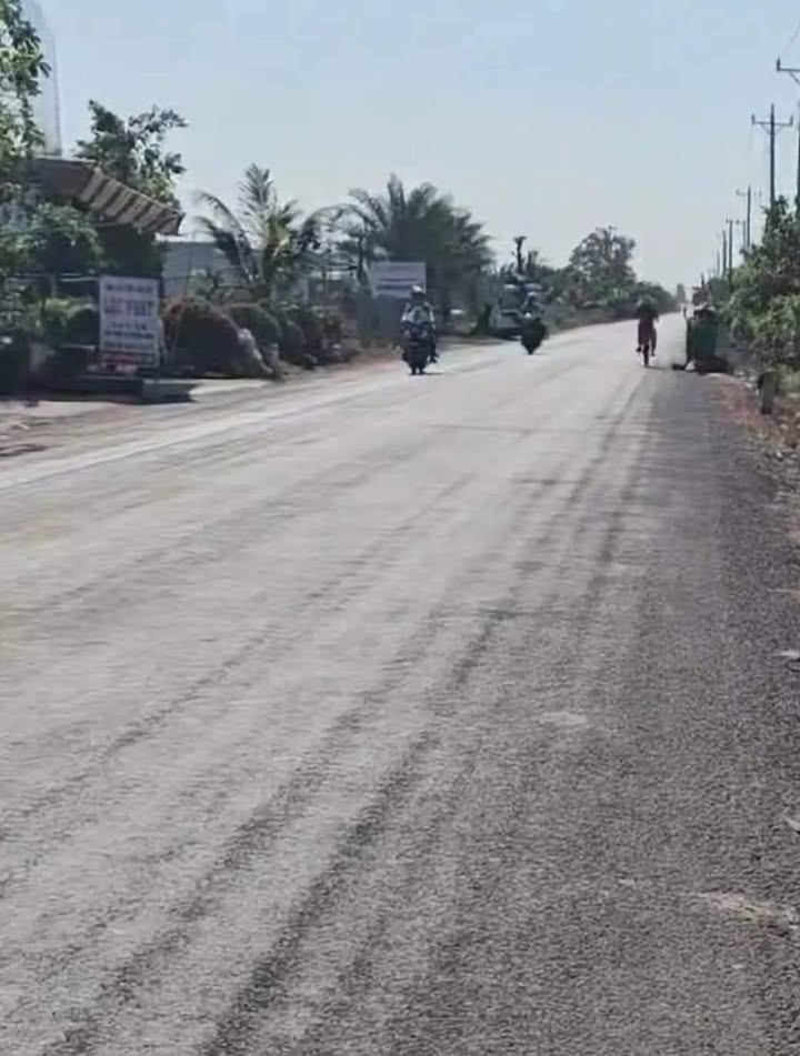 Đất mặt tiền Tuyến Tránh 868B, xã Mỹ Hạnh Trung, 650m² giá 3.25 tỷ - Cơ hội đầu tư sinh lời!