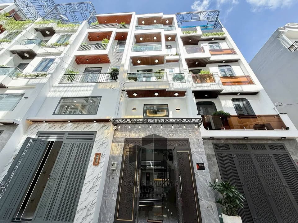 Nhà phố 4 tầng Nguyễn Ảnh Thủ, Q12 - Chỉ 7.49 tỷ, thang máy 450kg, nội thất cao cấp!