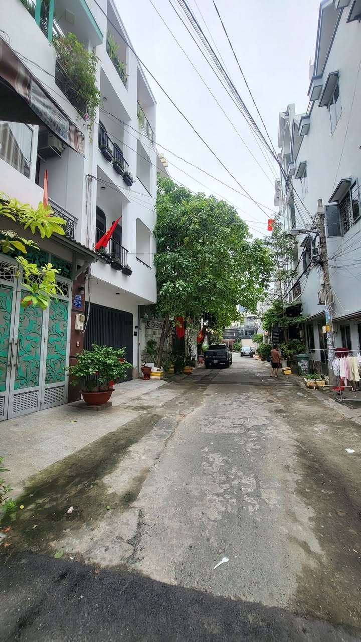 Nhà 3 tầng hẻm ô tô 7m tại Gò Dầu, Tân Sơn Nhì 81m² giá chỉ 6.65 tỷ!