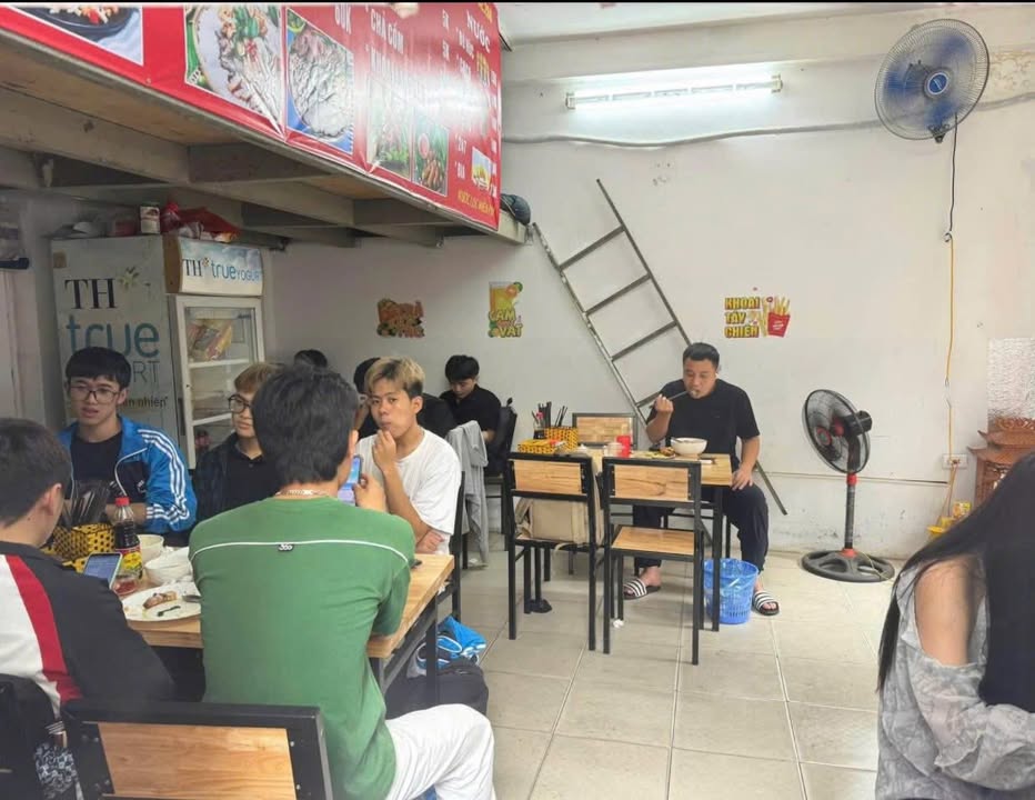 Cửa hàng cho thuê tại Hồ Tùng Mậu, Mai Dịch, Cầu Giấy - An ninh tốt, tiện lợi cho kinh doanh!