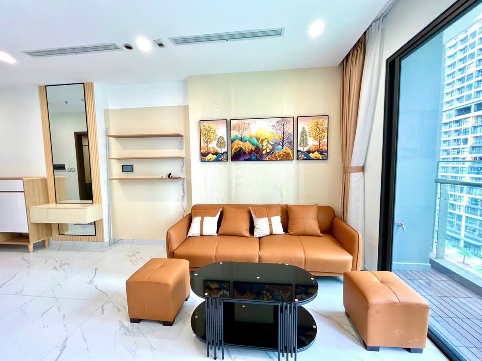 Căn hộ Beverly 2PN quận Thủ Đức giá 12 triệu - Full nội thất sang trọng!