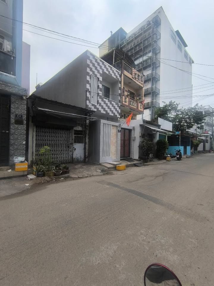 Bán nhà mặt tiền đường Nguyễn Nghiêm, quận Tân Phú, 56m² - Giá 6.65 tỷ, thương lượng!