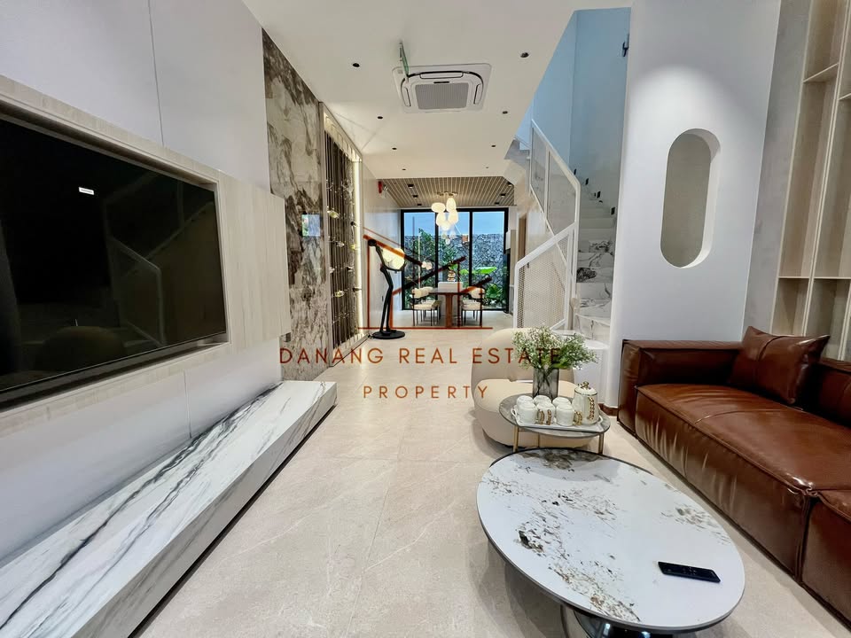 Nhà cho thuê 3 tầng khu Nam Việt Á Đà Nẵng 3PN - An ninh, yên tĩnh, vị trí đẹp!