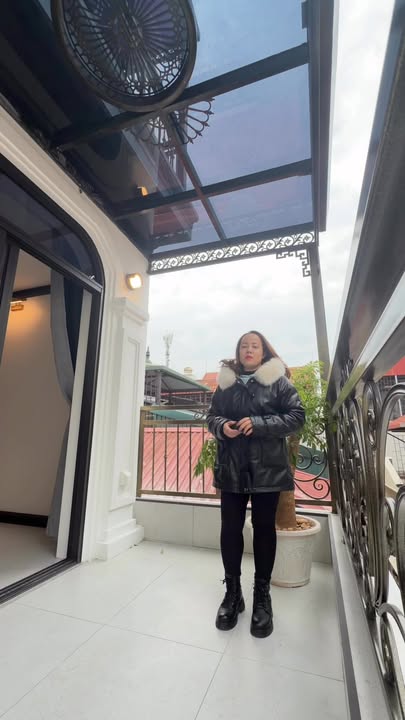 FrontHouse 2 mặt tiền Nguyễn Chí Thanh 50m² giá 20 tỷ - Siêu phẩm hiếm có!