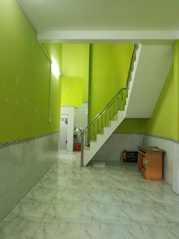 Nhà bán tại phường Long Châu, Vĩnh Long 40m² giá 1.55 tỷ - Vị trí trung tâm thuận tiện!