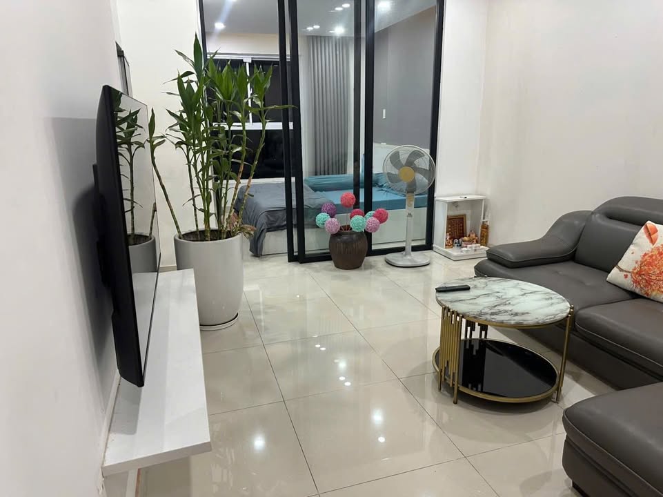 Căn hộ Ehomes Mizuki Park 50m² giá 2.5 tỷ - Sổ đỏ chính chủ, đầy đủ tiện nghi!