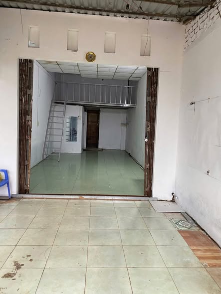 Nhà mặt tiền đường Hoàng Quốc Việt, An Bình, Cần Thơ 72m² giá 4 triệu - Thuận tiện kinh doanh!
