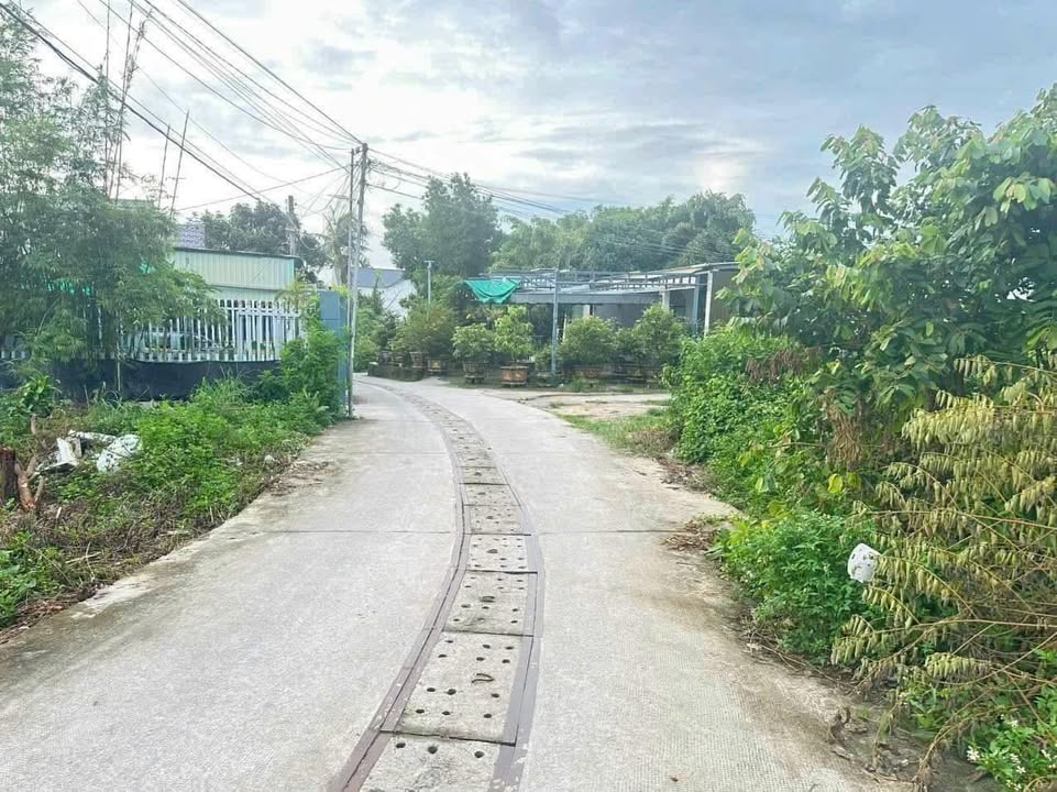 Đất mặt tiền đường Chùa Ông Suối Đá, Phú Quốc 138m² giá chỉ 1.95 tỷ - Cơ hội đầu tư hấp dẫn!