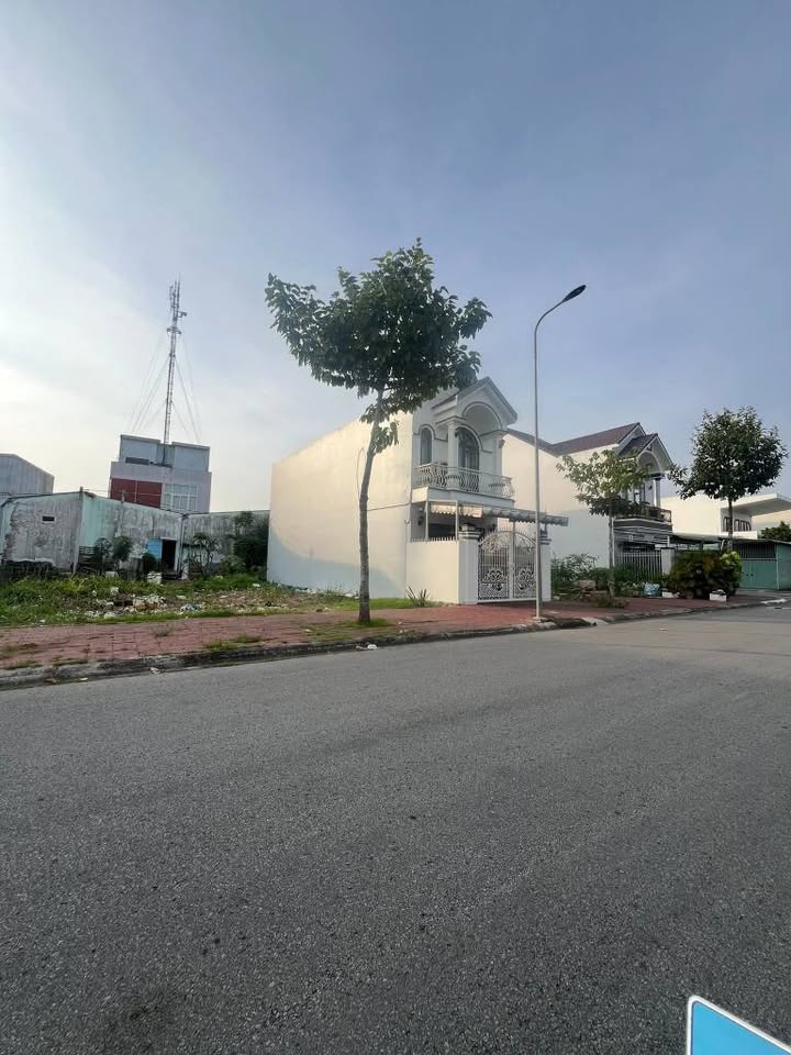 Đất thổ cư Phường 10, Sóc Trăng 112.5m² giá 2 tỷ - Nền hướng Đông, gần khu hội chợ triển lãm 5A!