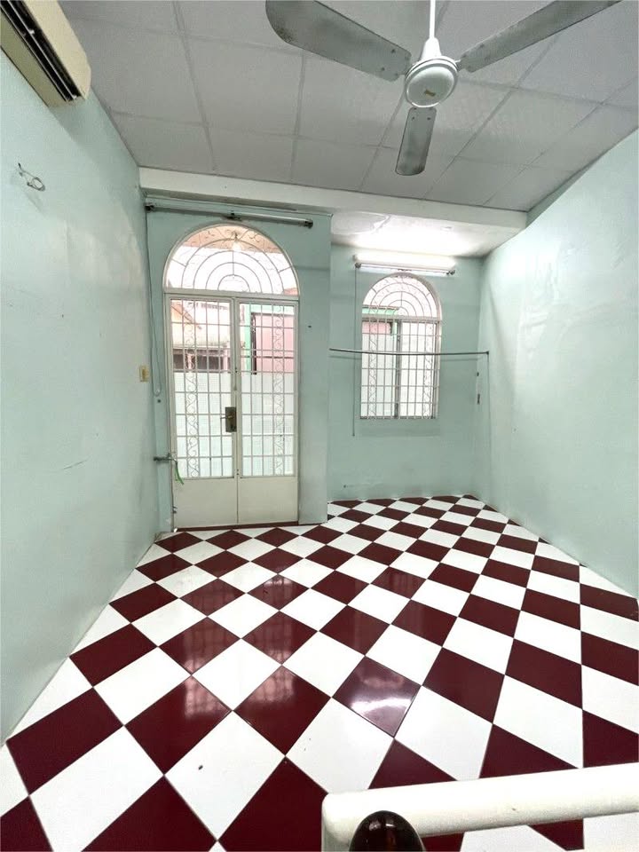 Nhà phố Bùi Thị Xuân, Tân Bình 19m² giá 3 tỷ - Vị trí đẹp, tiện ở ngay!