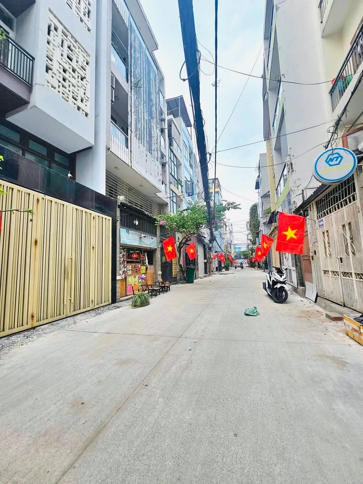 Nhà riêng hẻm ô tô trên đường Chu Văn An, quận Bình Thạnh - 92m² giá 13 tỷ, cơ hội đầu tư tuyệt vời!