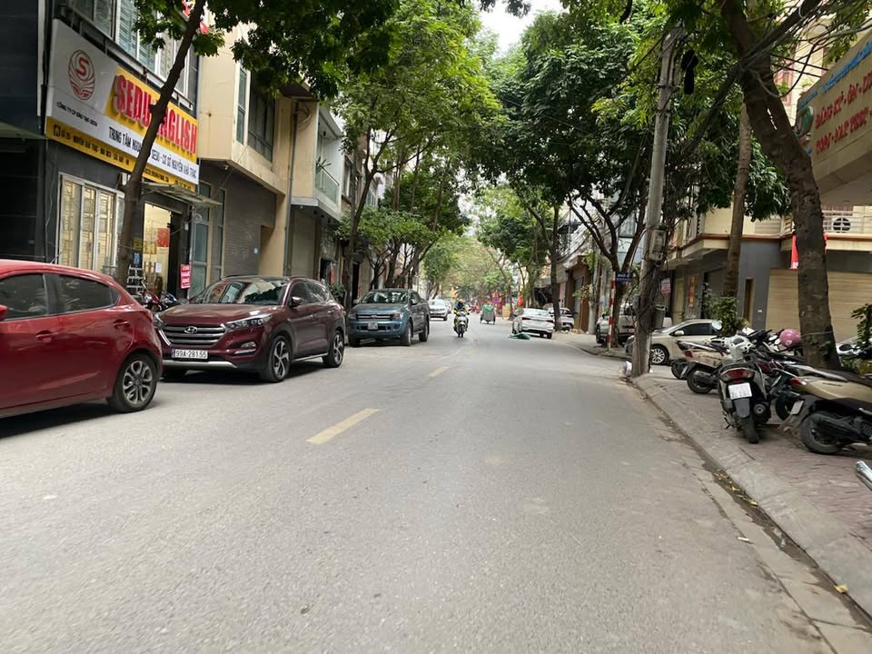 Nhà mặt phố Nguyễn Khả Trạc, 49m² giá 2 tỷ - Kinh doanh sầm uất!