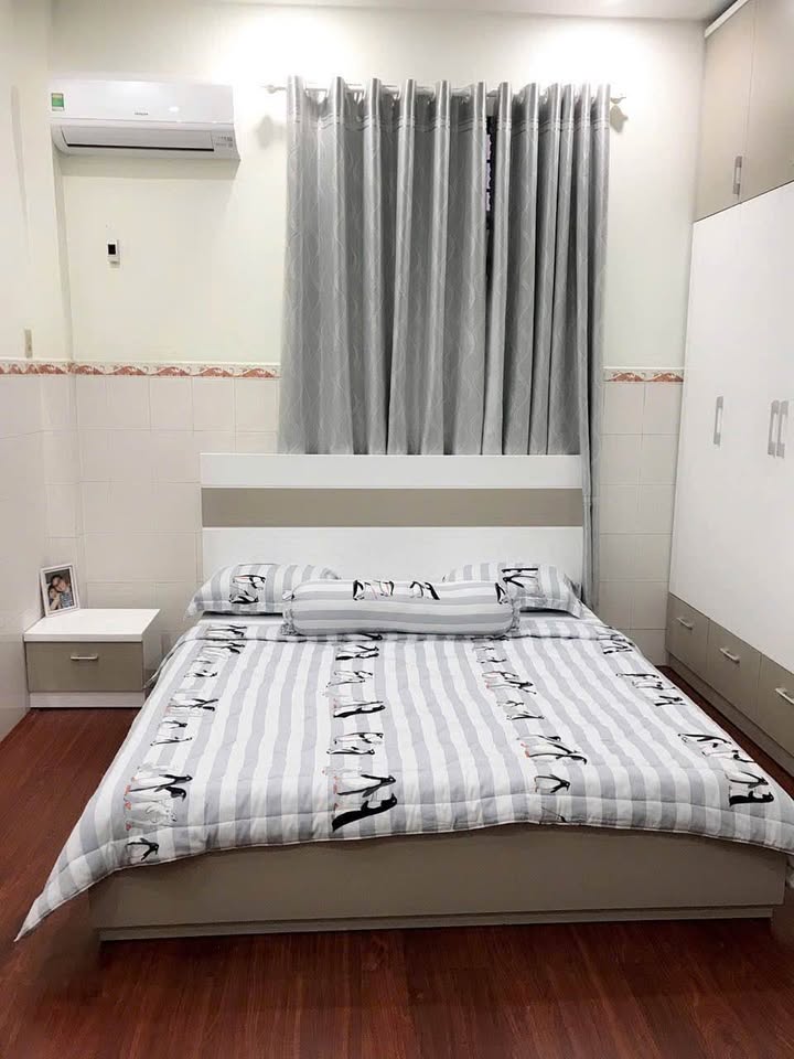 Bán nhà 3 tầng mặt tiền Chế Lan Viên, Phước Long, Nha Trang 147m² giá 8.2 tỷ - Vị trí đắc địa cho kinh doanh!