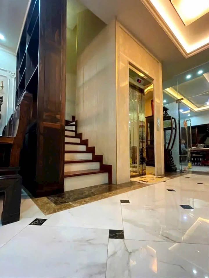 Nhà phố 3 tầng Túc Duyên, Thái Nguyên 100m² giá 5.88 tỷ - Thiết kế hiện đại, đầy đủ nội thất!