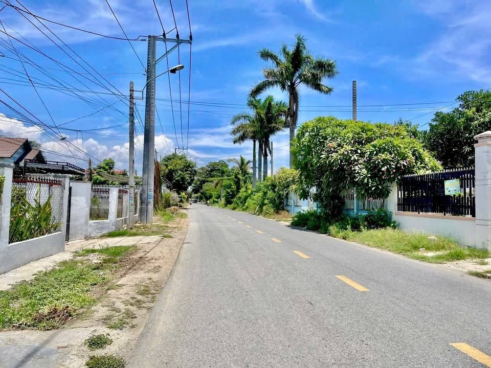 Nhà vườn mặt tiền đường nhựa Phước Sơn Ninh Quý 400m² giá 2,3 tỷ - Cơ hội đầu tư tuyệt vời!
