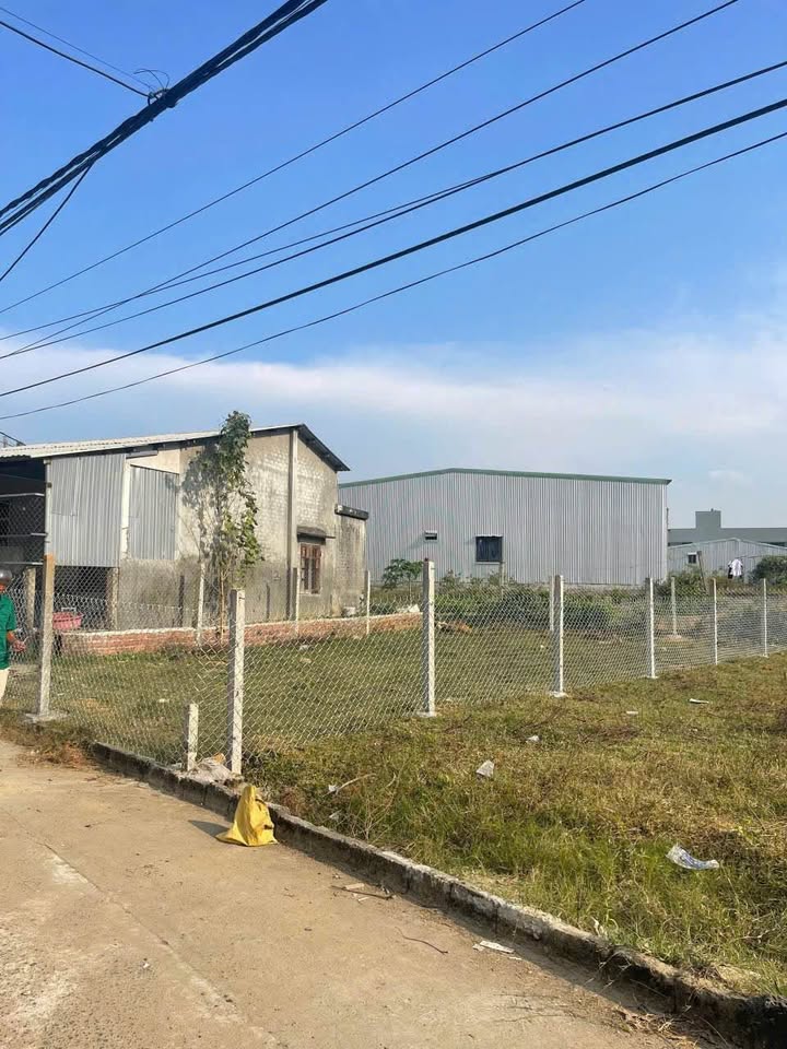 Đất nền Hòa Sơn 240m² giá chỉ 2 tỷ - Phù hợp xây biệt thự đẹp!