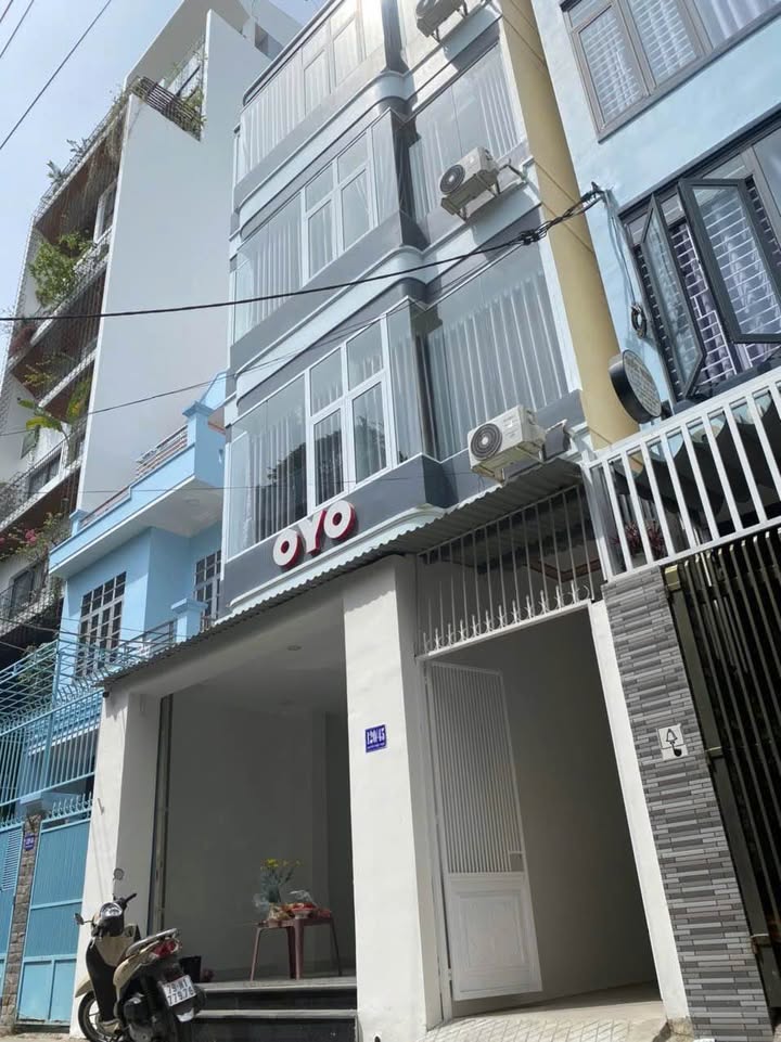 Tòa căn hộ 4 tầng Nguyễn Thiện Thuật, Nha Trang 175.7m² giá 23 tỷ - Đầu tư sinh lời ổn định!