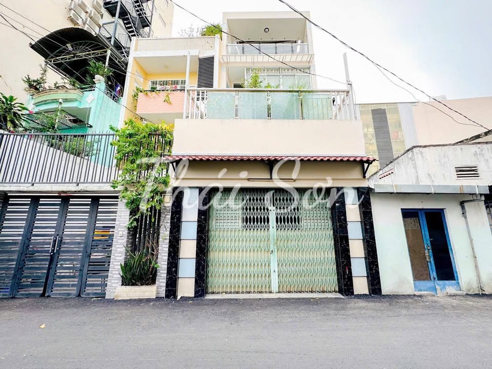 Nhà mặt tiền kinh doanh Đường Nguyễn Thị Thập, Quận 7 - 65m² giá 7.6 tỷ - Đầu tư sinh lời ngay!