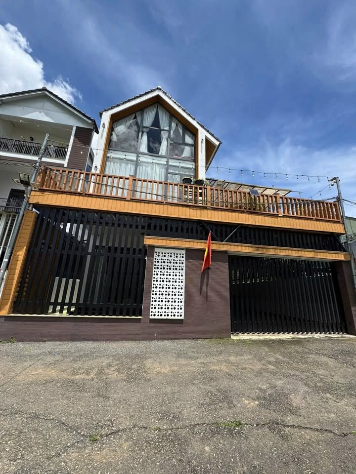 Villa hiện đại 202m² tại Langbiang, Đà Lạt giá 14 tỷ - Không thể bỏ lỡ!