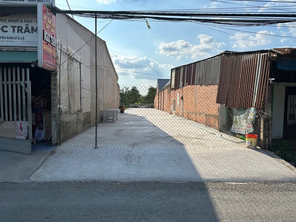 Đất mặt tiền Tỉnh Lộ 868, xã Long Khánh, 200m² - Chính chủ cho thuê, vị trí đắc địa!