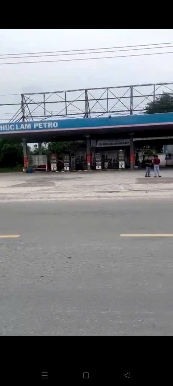 Cần bán cây xăng mặt tiền Nguyễn Hữu Trí, Bến Lức, Long An 4500m² giá 70 tỷ - Cơ hội đầu tư hấp dẫn!