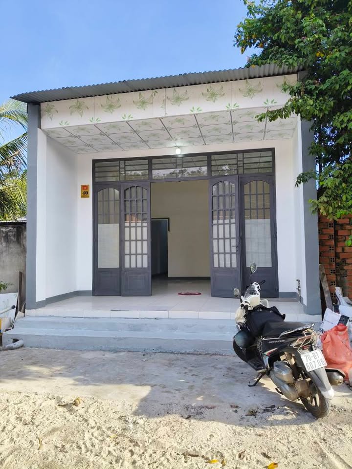 Nhà phố Long Hoa Tây Ninh 100m² giá 960 triệu - Chính chủ bán gấp!