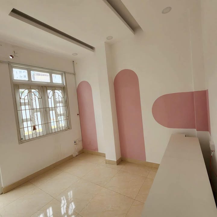 Nhà cho thuê nguyên căn Rạch Bùng Binh Q3 44m² - Giá hợp lý, thích hợp làm văn phòng!