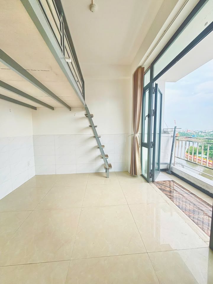 Căn hộ Duplex 76 Trần Bá Giao, Gò Vấp - Ban công view đẹp, sẵn máy lạnh!