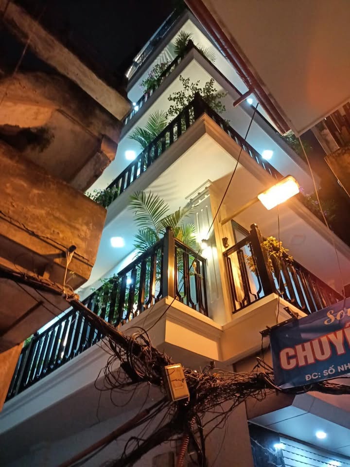 Nhà phố Khương Trung 30m² giá 3.55 tỷ - Thiết kế hiện đại, chính chủ!