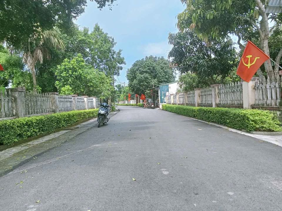 Đất nền Thạch Hạ, Hà Tĩnh 93m² giá 1.4 tỷ - Đường nhựa rộng, kinh doanh thuận lợi!